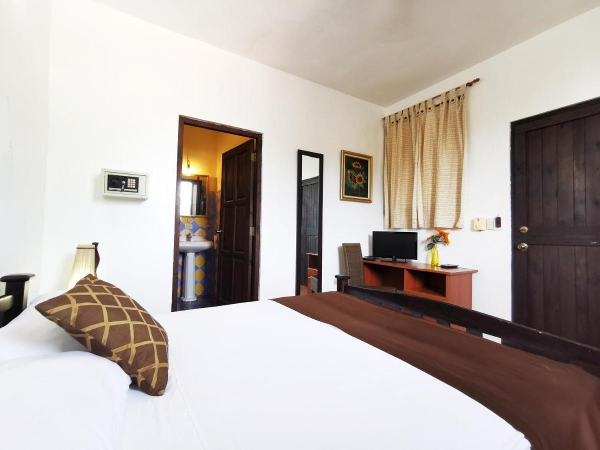 Dona Elvira Boutique Hotel Santo Domingo Esterno foto