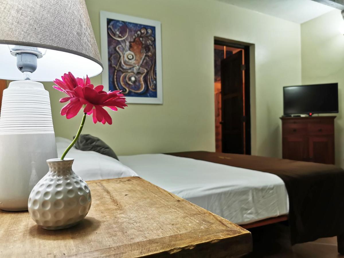 Dona Elvira Boutique Hotel Santo Domingo Esterno foto